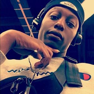 Meet your Posher, Rasheem